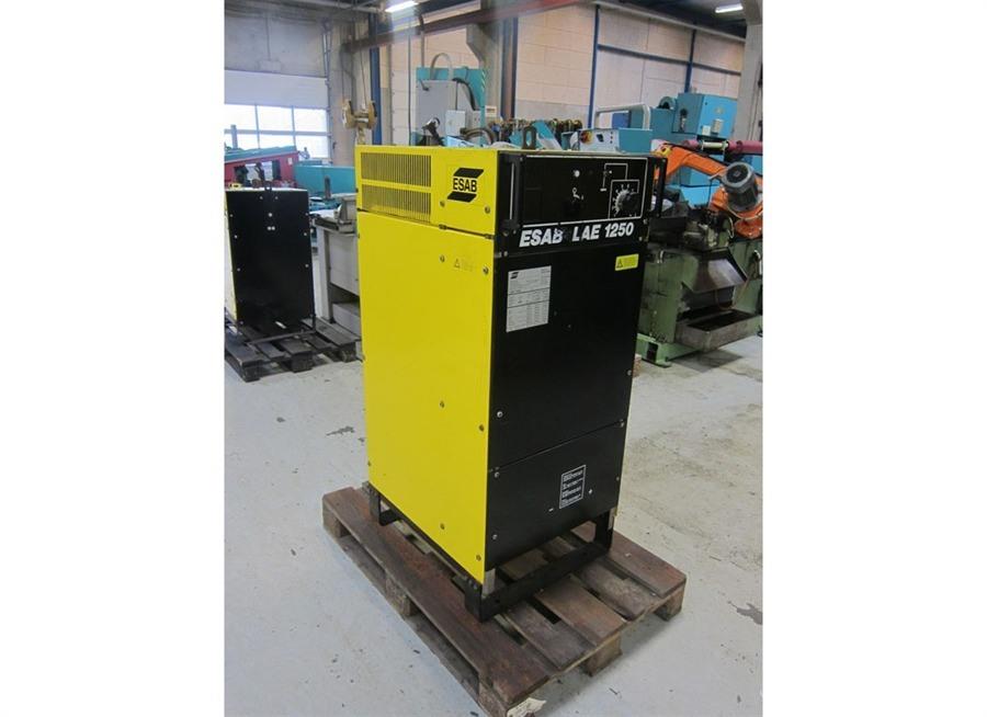 Decoilers/Esab LAE 1250 amp + Welding tractor