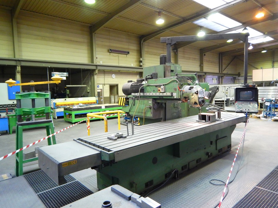 Zayer X 3550 Y 1016 Z 1016 Mm Cnc Universal Milling Machines