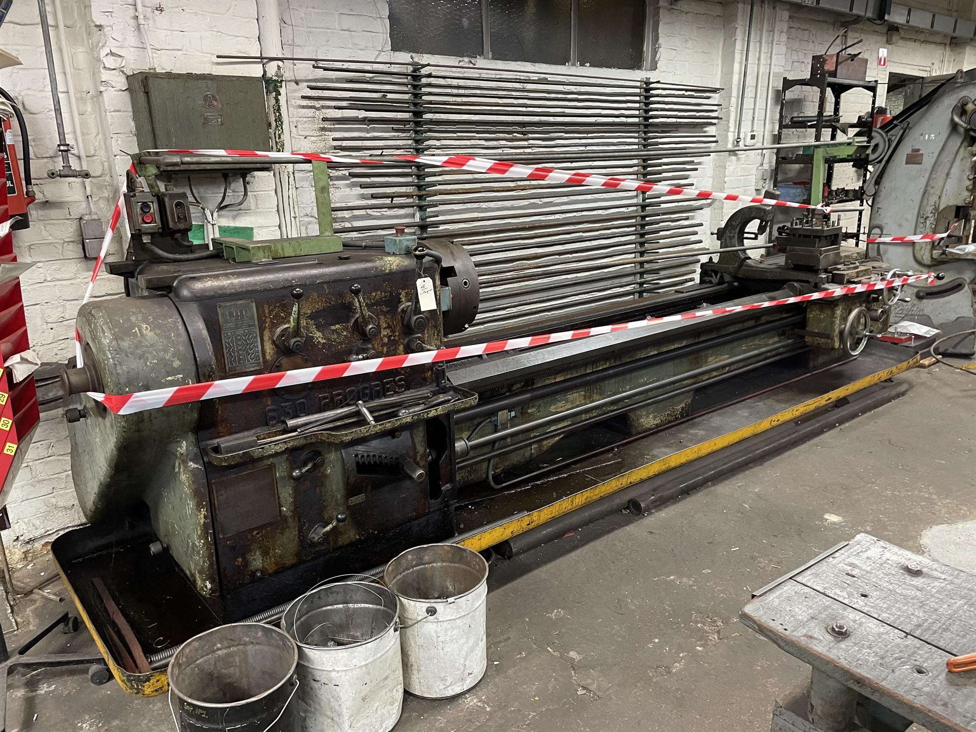 Lathes (CNC and Manual)/Progres Ø 630 x 3000 mm