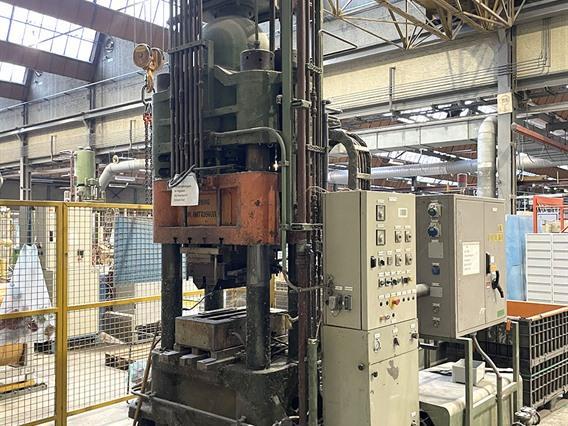 HL 450 ton heated 4 column press