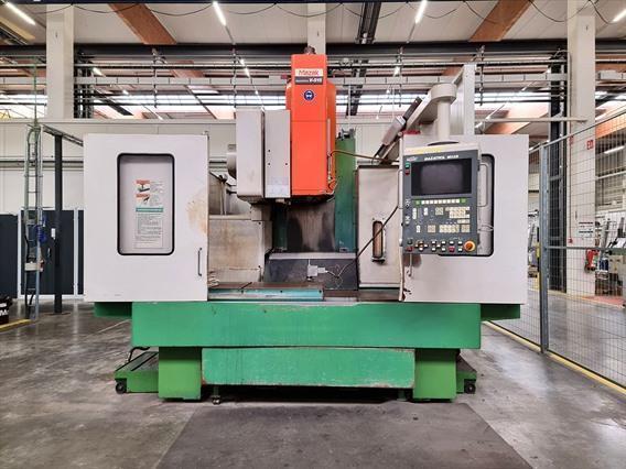 Mazak MT-V 515 X: 1050 - Y: 510 - Z: 560 mm CNC