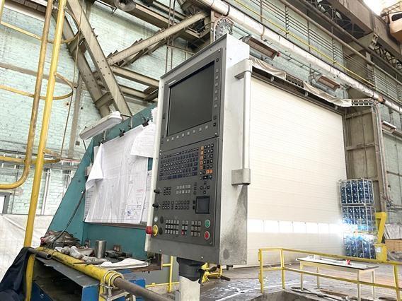 Giddings & Lewis 6 axes X: 24 000 - Y: 2133 - Z: 4572 mm CNC