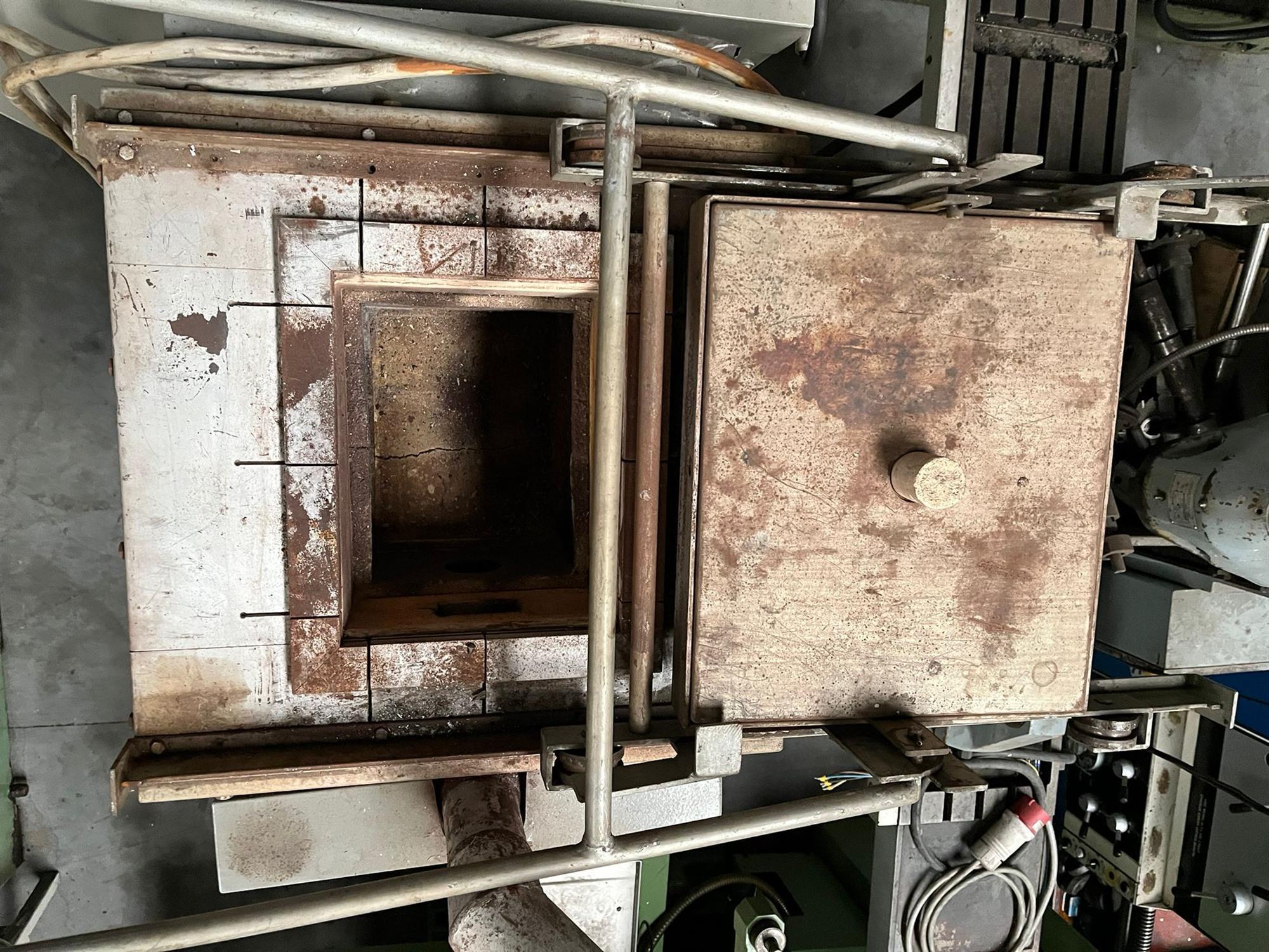 Surface Finishing/Analis Moffeloven / Muffle Furnace