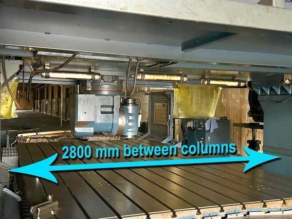 Johnford X: 4100 - Y: 2800 - Z: 800 mm CNC 5 axes