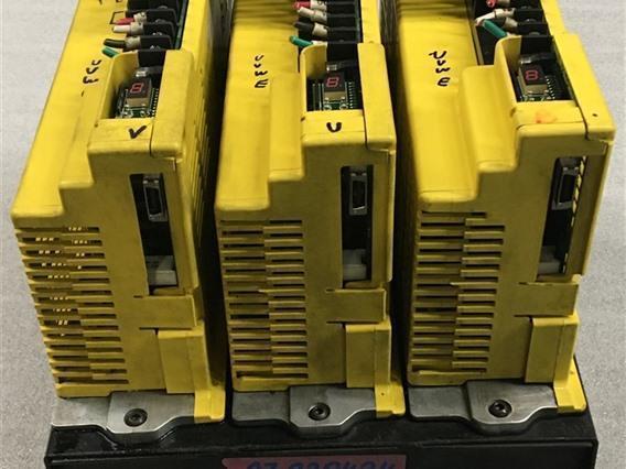 Fanuc A06B-6066-H006 AC servo amplifier