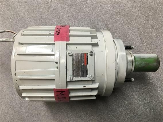 Parvex  Moteur AXEM MC 13 S Type 400 W 65V 8A DC