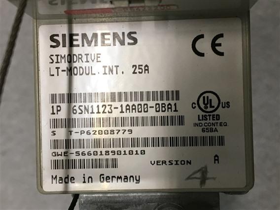 Siemens 6SN1118-0AA11-0AA1 6SN1123-1AA00-OBA1