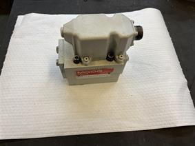 MOOG D631-236C servo control valve, Various