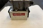 MOOG  D631-337C servo control valve