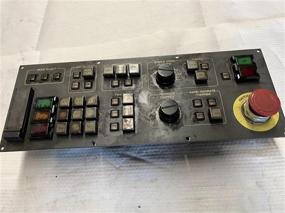 Allen Bradley  8520-MTB operator panel