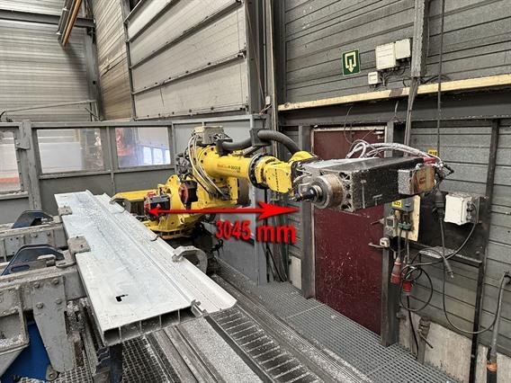 Fanuc Milling Robot X: 10 500 / Y: 3045 / Z: 3500 mm CNC