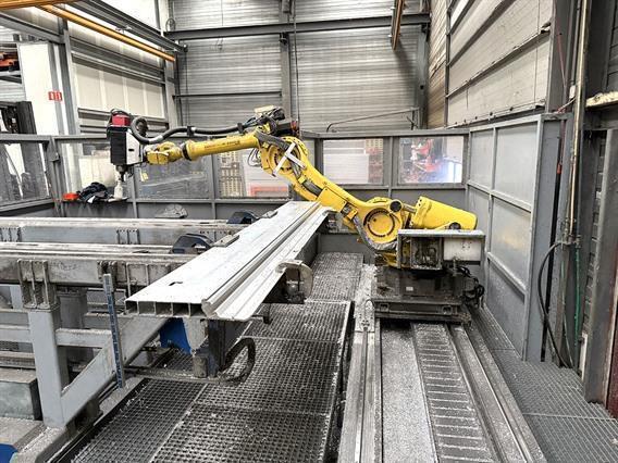 Fanuc Milling Robot X: 10 500 / Y: 3045 / Z: 3500 mm CNC