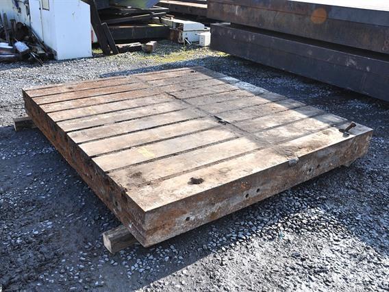 T-slot Table 2600 x 2400 x 220 mm