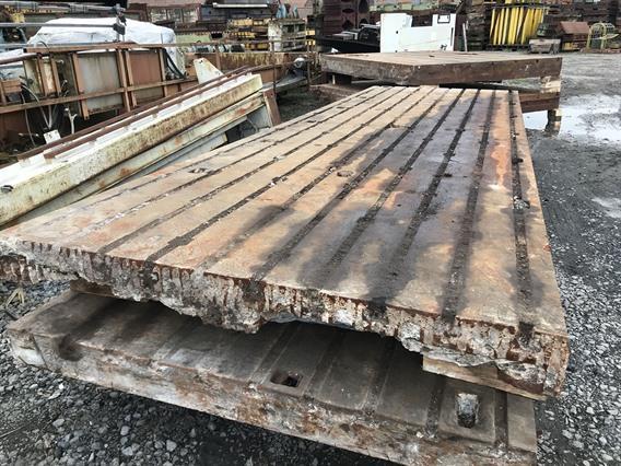 T-slot Table 6750 x 2050 x 185 mm