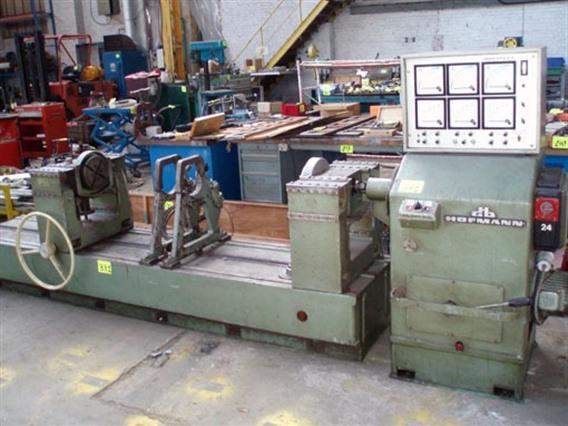 Hofmann EAK 300 Balancing machine