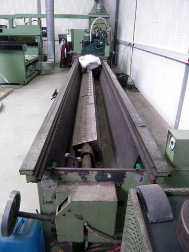 REFORM Type 5 Knife Grinder - Akhurst Machinery LTD