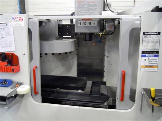 Haas VF 2 CNC