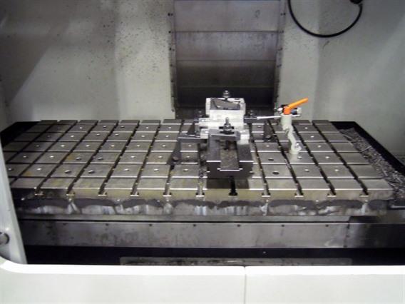 Haas VM 3 CNC "the mouldmaker"