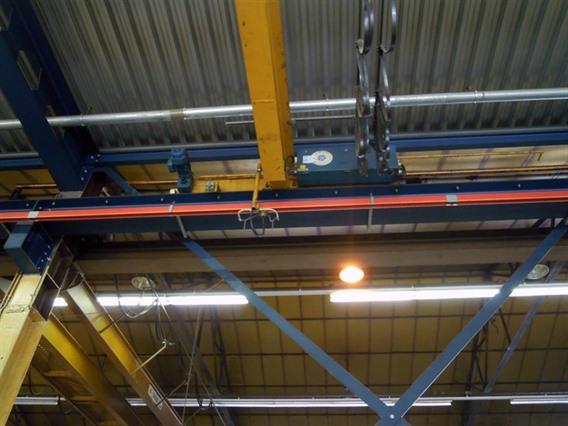 Railways for overhead traveling crane