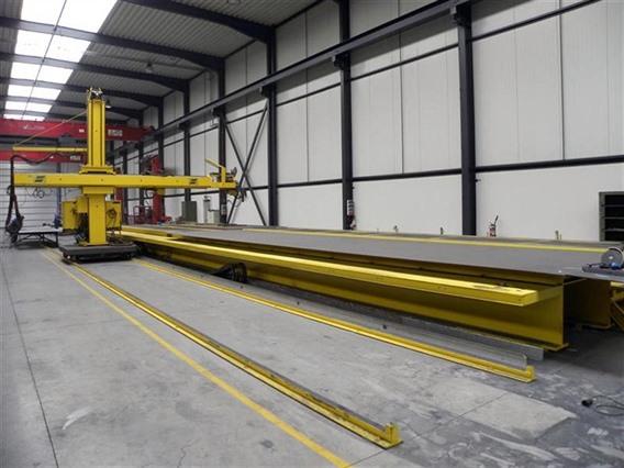 ESAB Beam welding line + flux welding