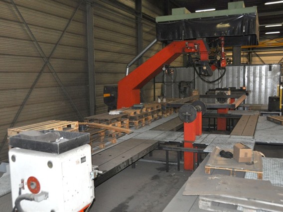 Panasonic/Valk Semi portal Welding Robot + moving column