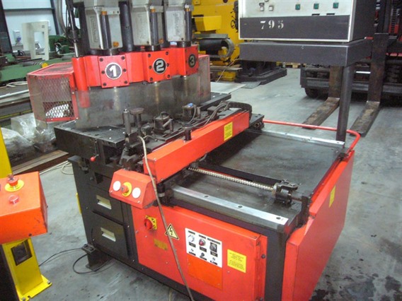 Amada CTS-54 drill & tapping machine