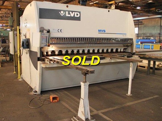 LVD MVS 3100 x 20 mm CNC