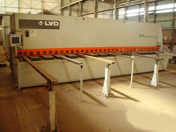 LVD MVS-TS 6200 x 6 mm CNC