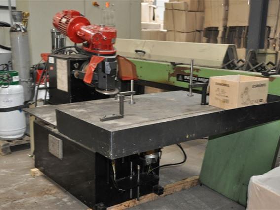 Elma E168R auto trimming machine