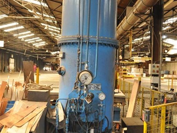 Siempelkamp panel press 620 ton