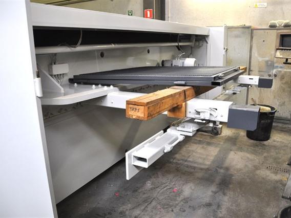 LVD HST-C 3100 x 6 mm CNC